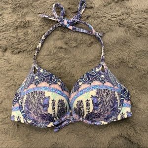 VS Bombshell push-up bikini top